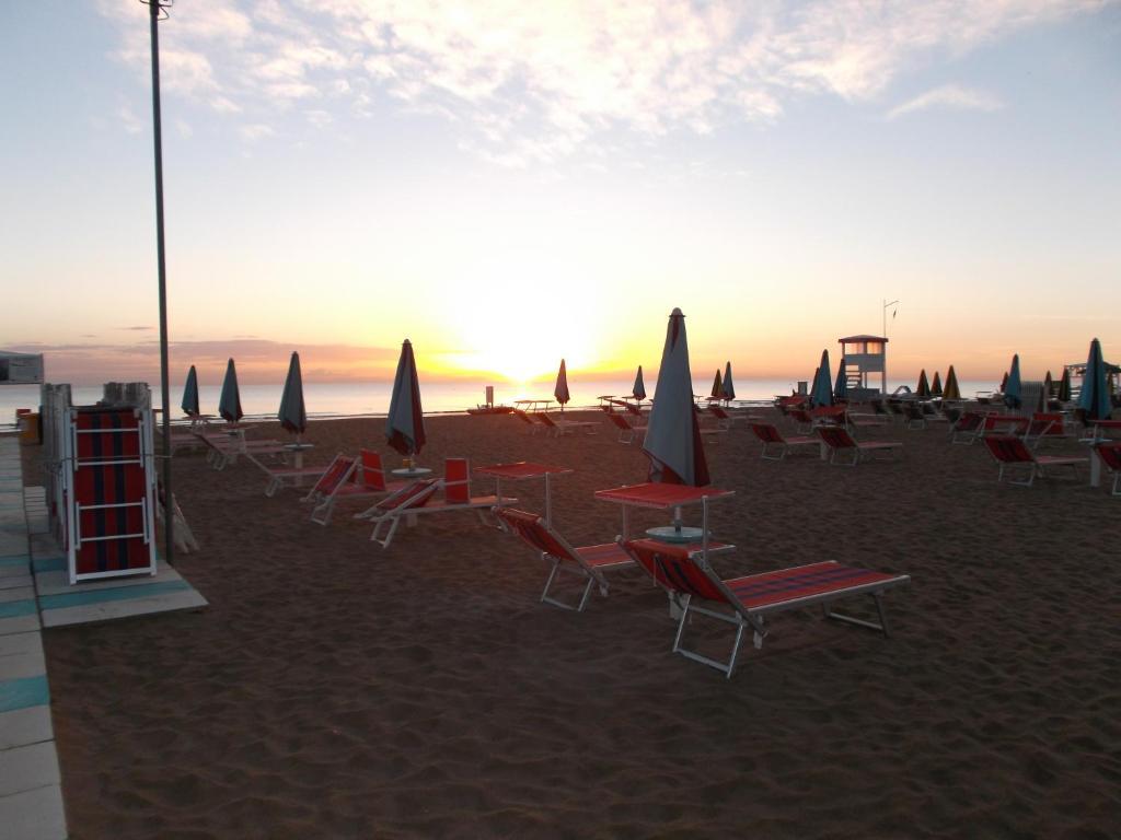 Hotel Amicizia Rimini Exteriér fotografie